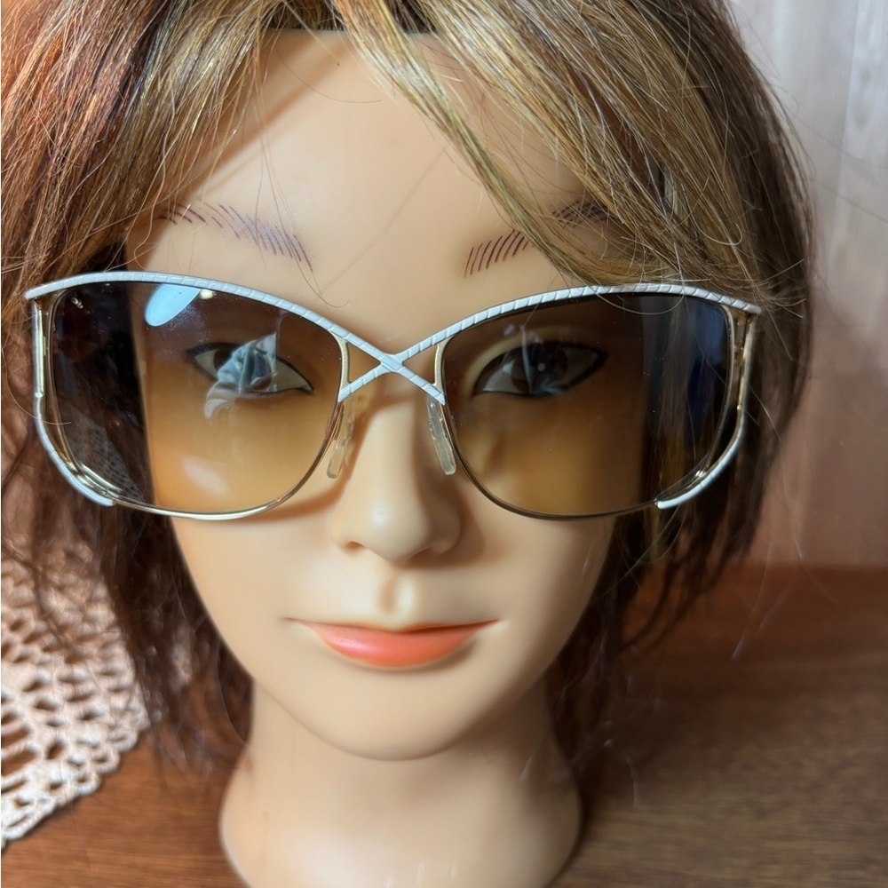 Cazal Vintage Model 9041 Gold and Brown Sunglasses Stylish Made in Germany - Picture 2 of 14